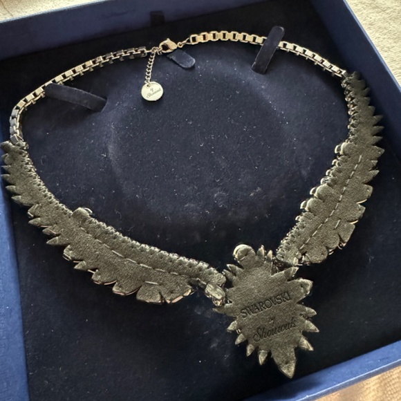 Swarovski Necklace - Picture 6 of 6